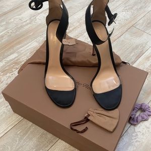 Gianvito rossi sandals